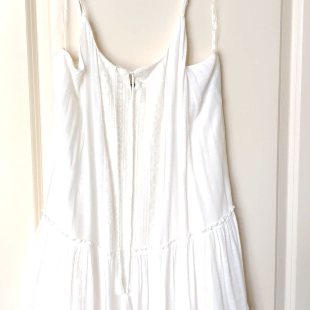 White whimsical dress, XL, fishbowl